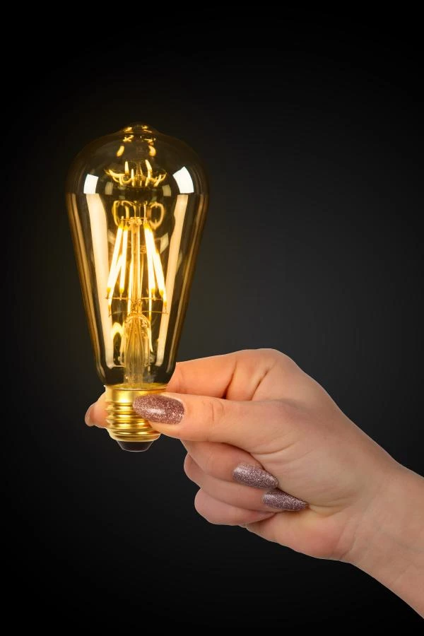 Lucide ST64 - Filament bulb - Ø 6,4 cm - LED Dim. - E27 - 1x5W 2700K - Amber - ambiance 1